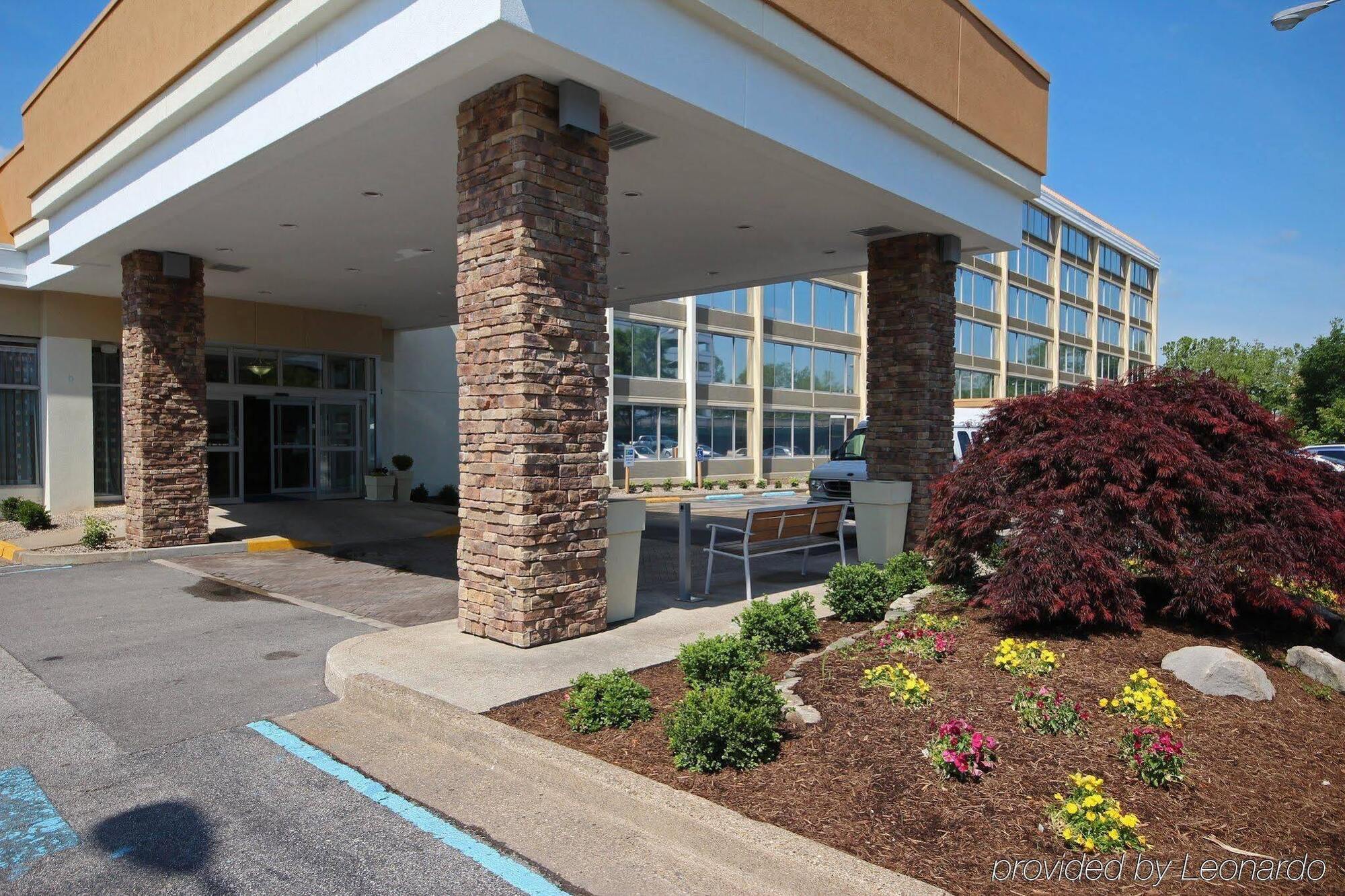 Holiday Inn Express Charleston-Civic Center By Ihg Kültér fotó