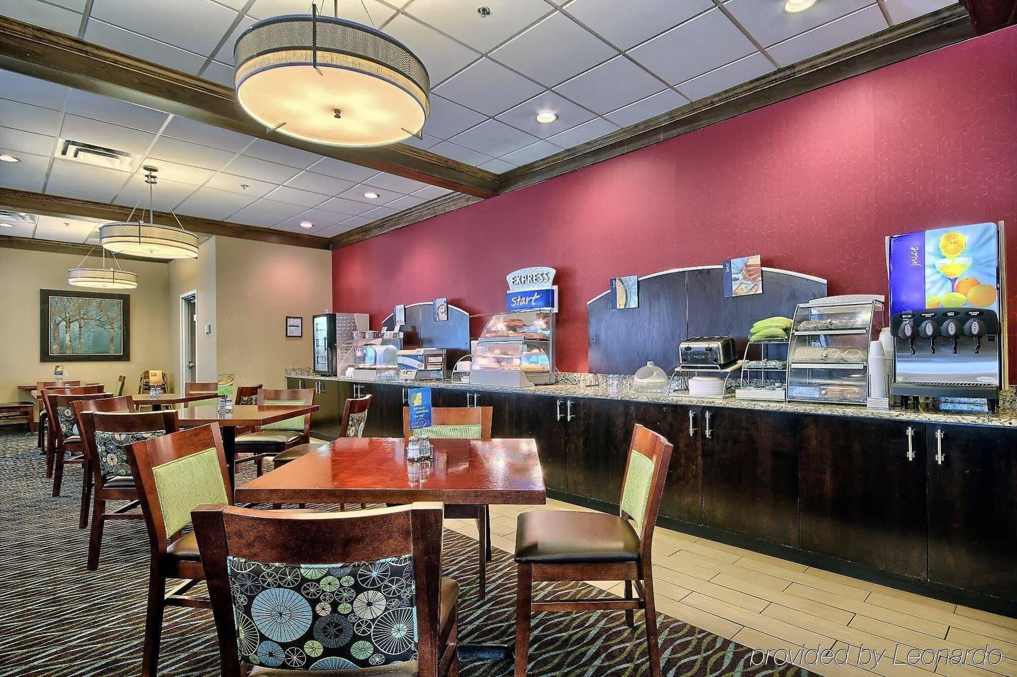Holiday Inn Express Charleston-Civic Center By Ihg Kültér fotó